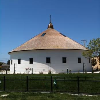 DeTurk Round Barn Dog Park